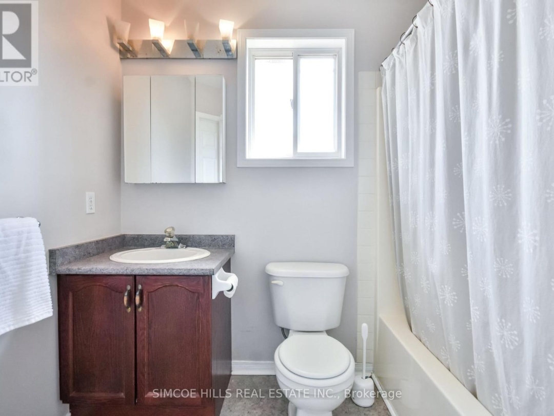 73 VANESSA DRIVE, 