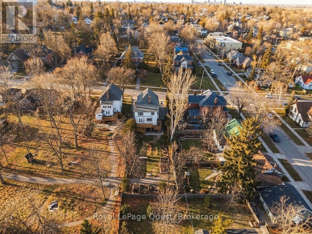109 BRANT STREET E, Orillia