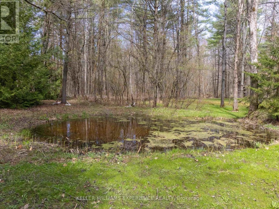 1936 PENINSULA POINT ROAD, 