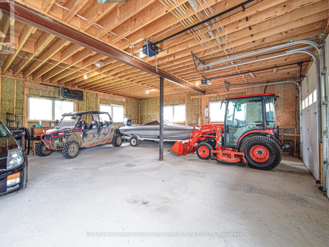 44 Ball Point Road, Kawartha Lakes (Mariposa)