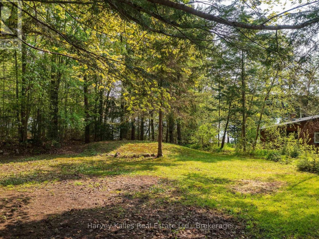 1033 SCOTT LANE, Oxbow Lake