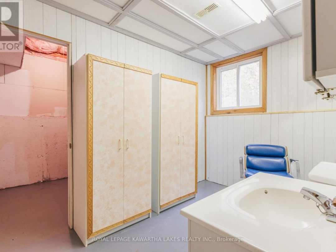 693 BALSAM LAKE DRIVE, 