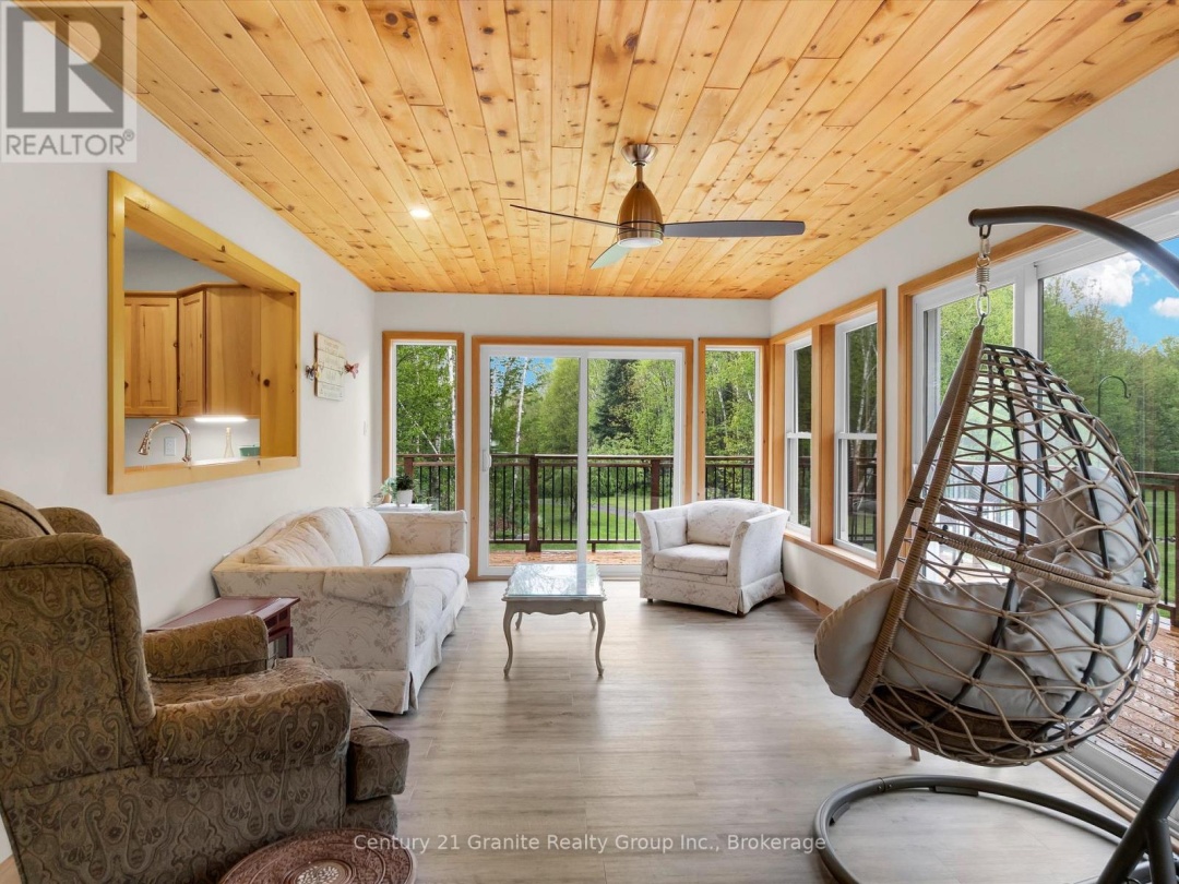 2302 Buckslide Road, Algonquin Highlands (Stanhope)