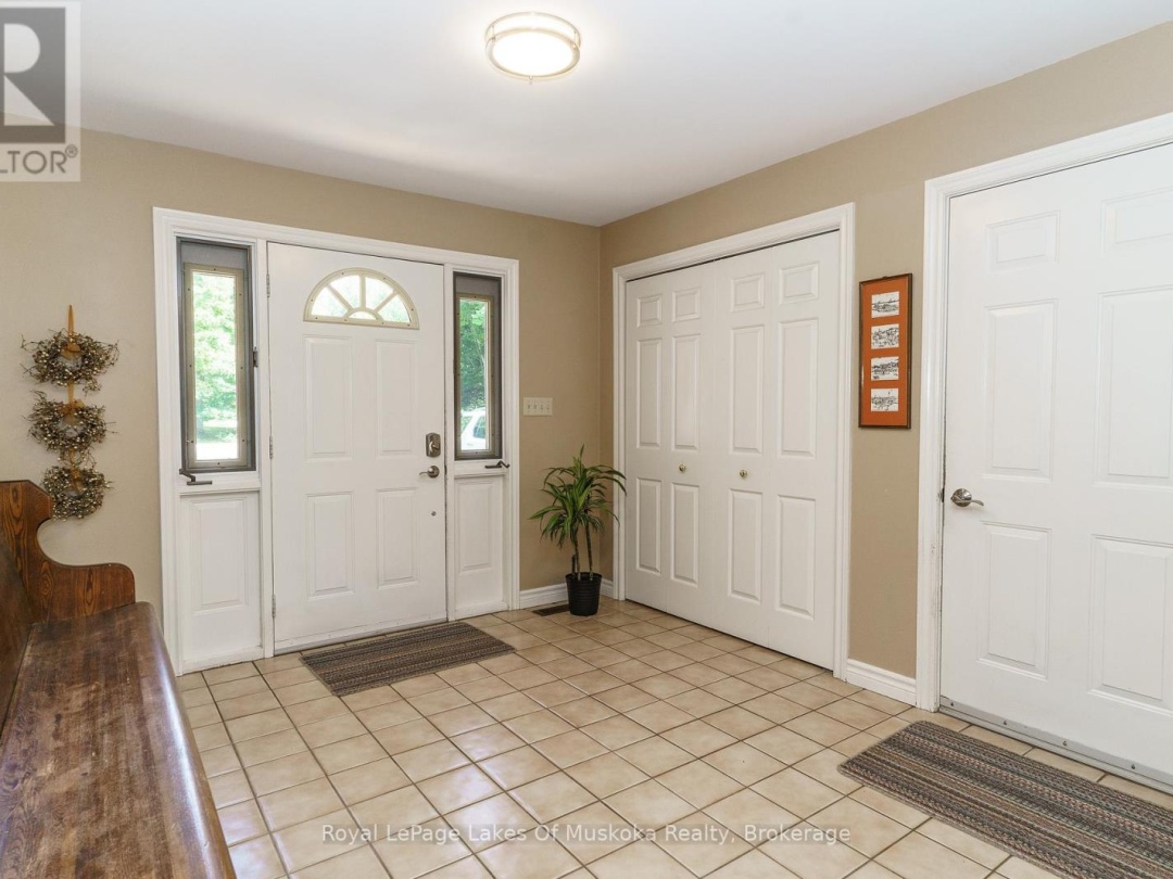 1020 AMELIA CRESCENT, Gravenhurst (Morrison)