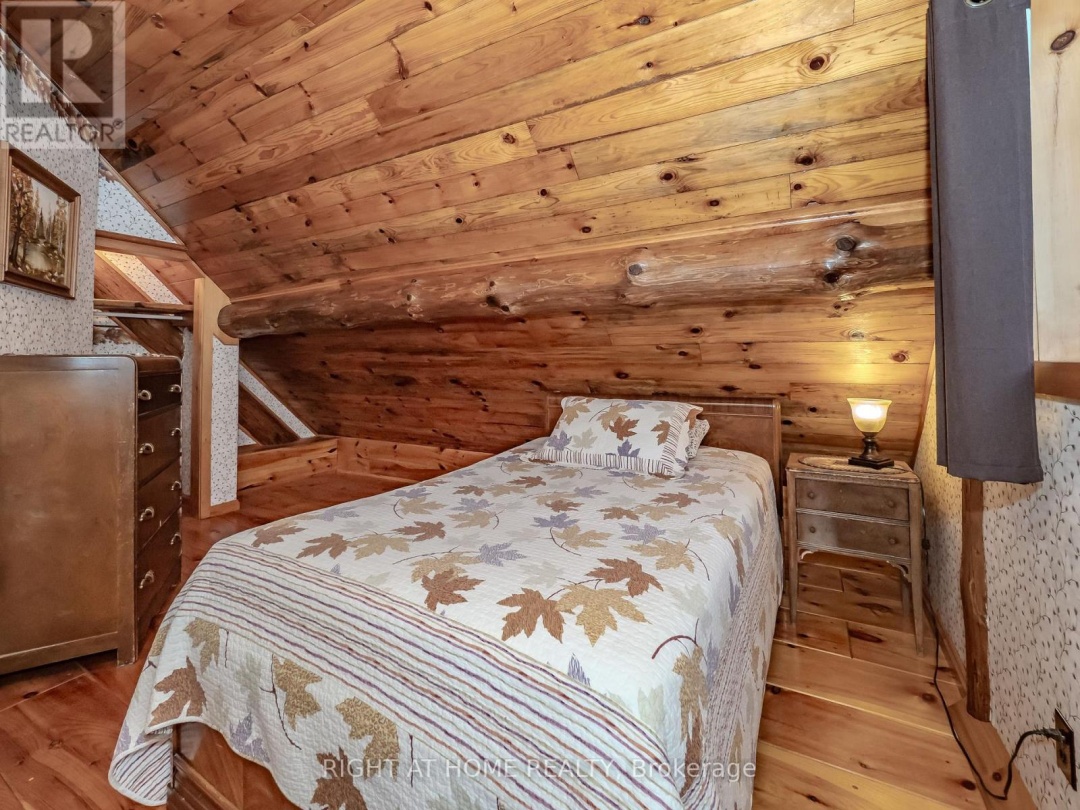 1696 HIGHWAY 118 E, 