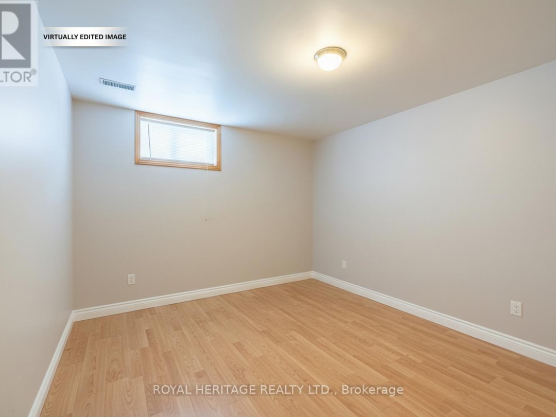 31 WELLINGTON STREET, 