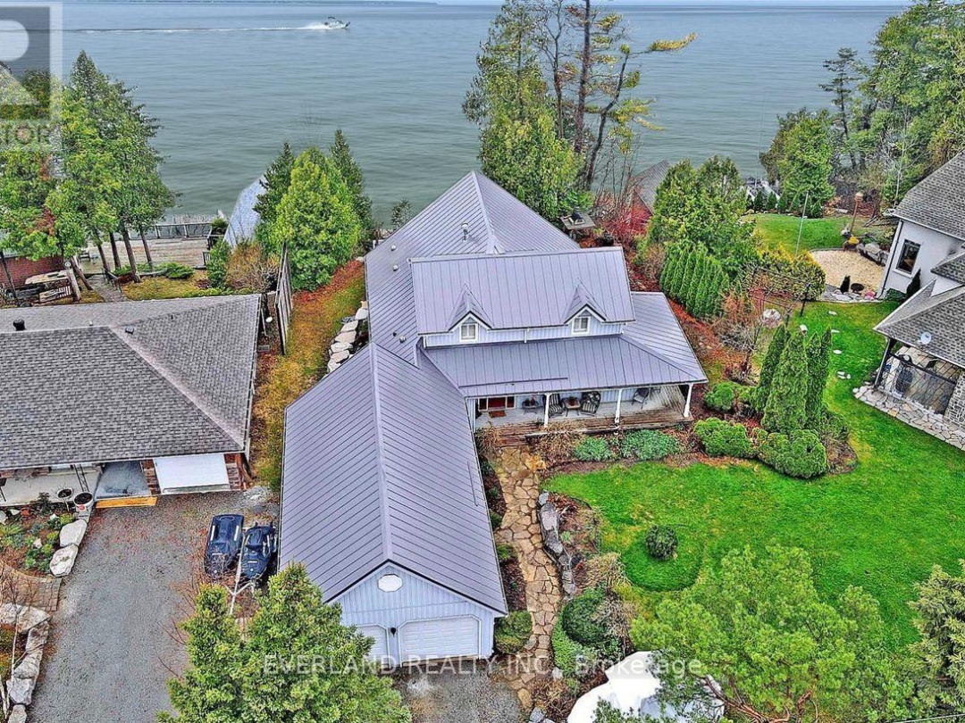 24940 THORAH PARK BOULEVARD, Lake Simcoe