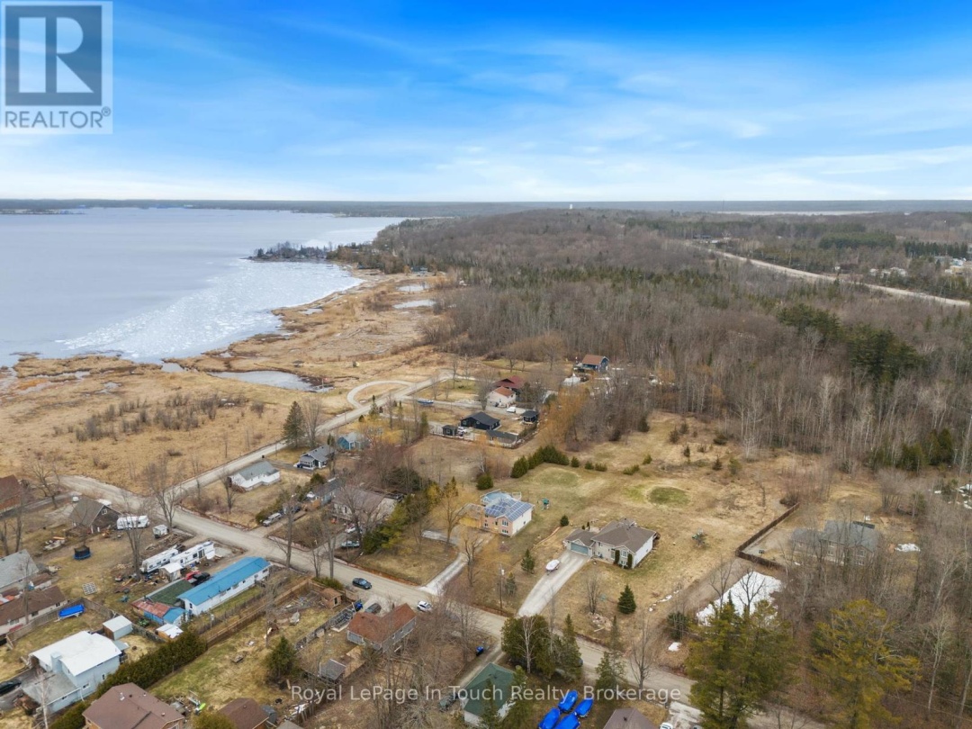 29 DUFFY DRIVE, Tay