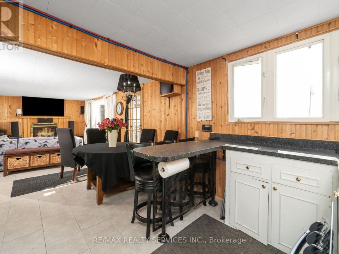 103 IVY LANE, Lake Simcoe