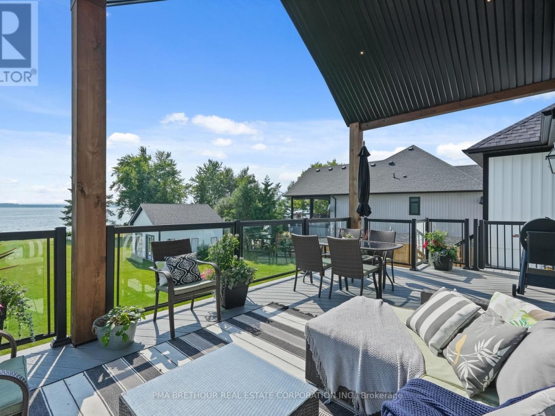 48 PLEASANT VIEW CRESCENT, Lake Scugog