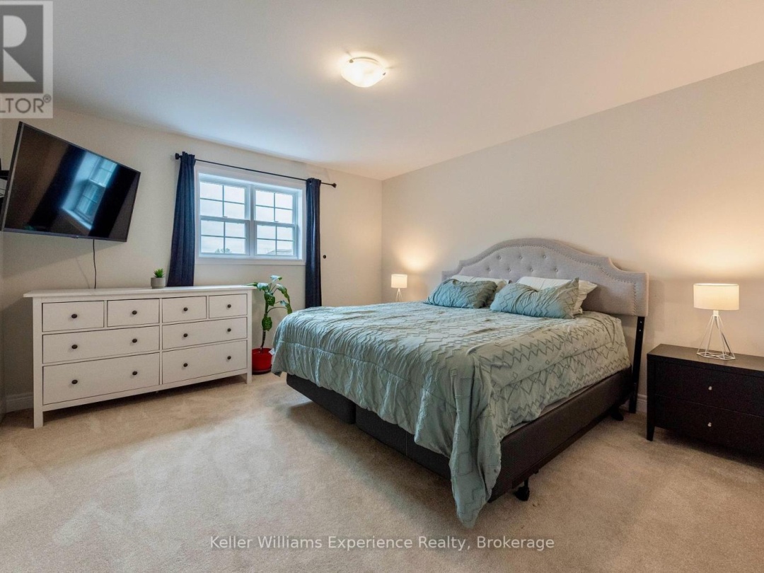 31 NICOLE PARK COURT, Bracebridge (Macaulay)