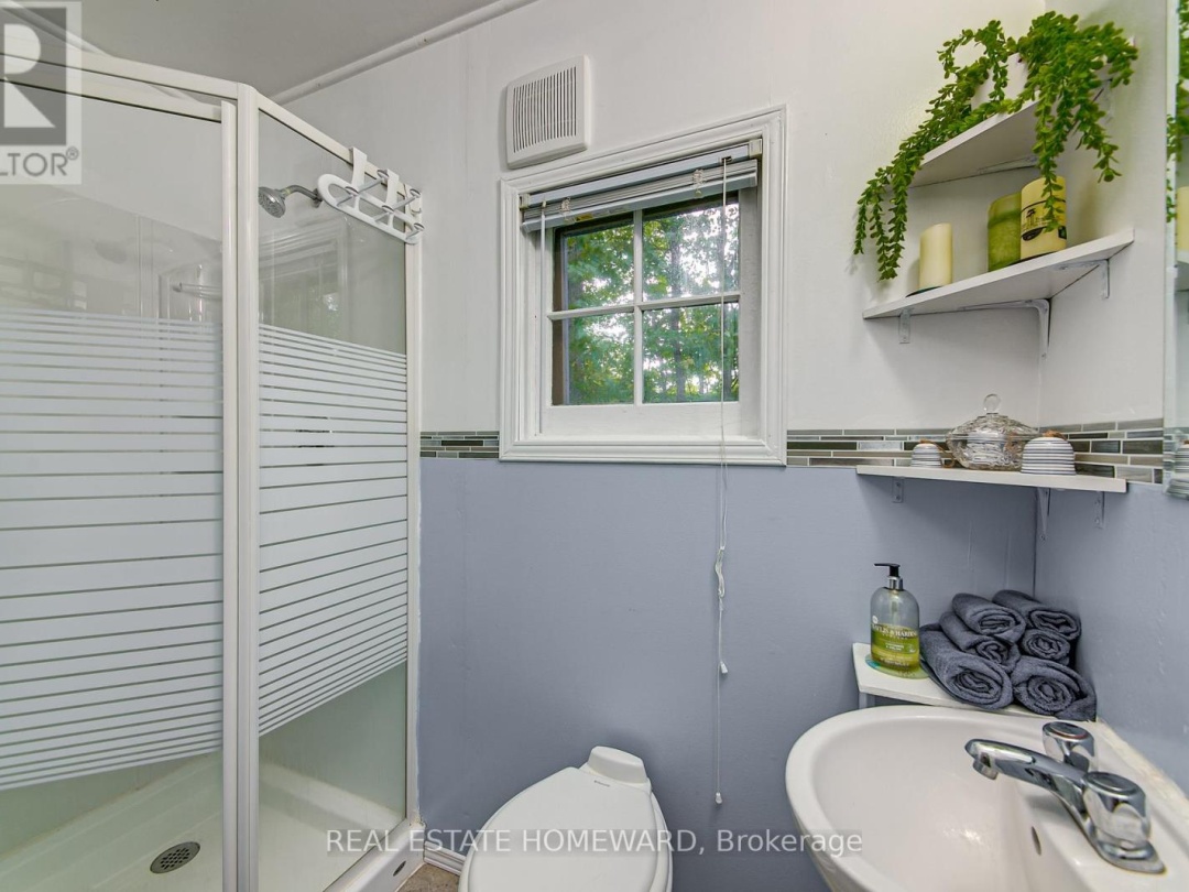 1046 BEA DALE LANE, Sparrow Lake