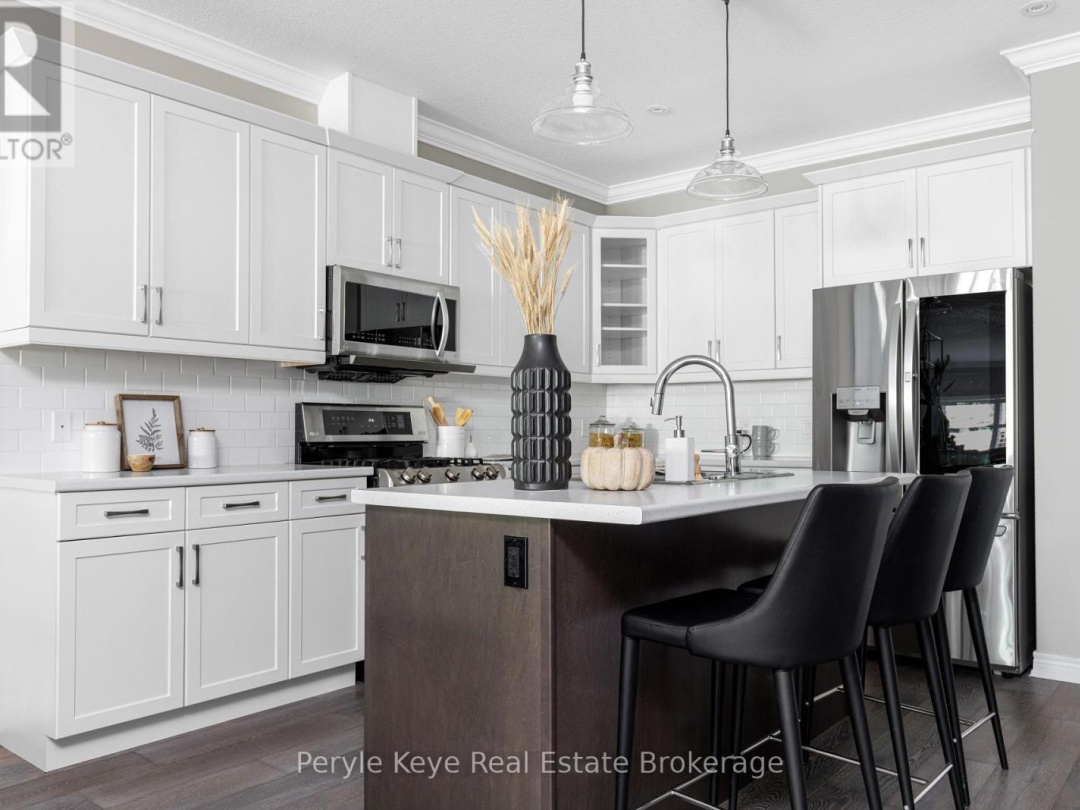 19 SERENITY PLACE CRESCENT, 