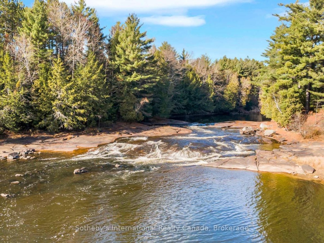 21 SPARROW ROAD, Burnt River