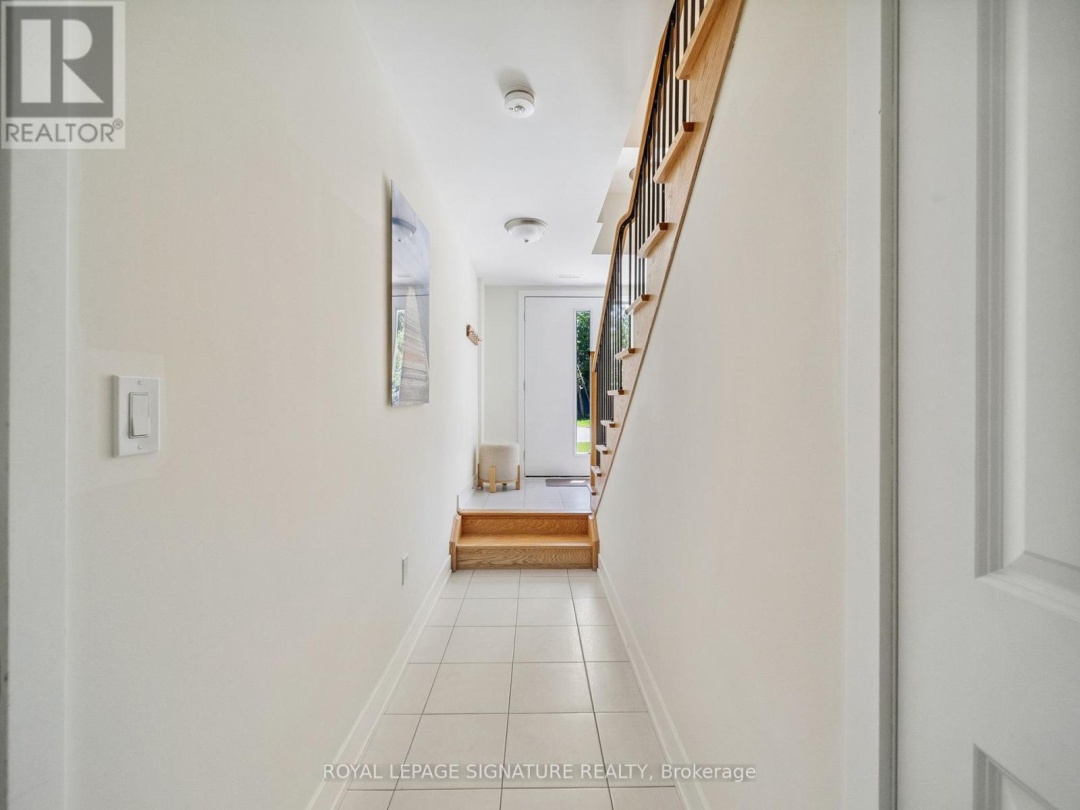 18 BRU-LOR LANE, 