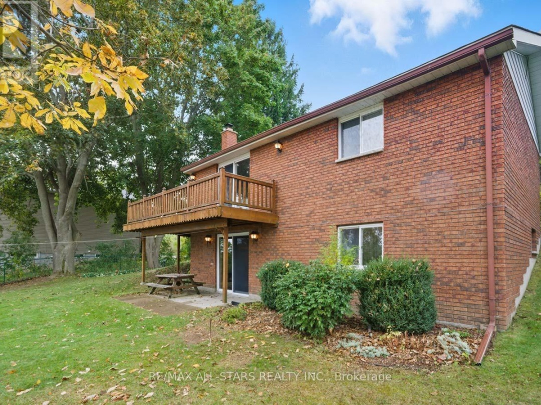 94 PLUM POINT LANE, Lake Scugog