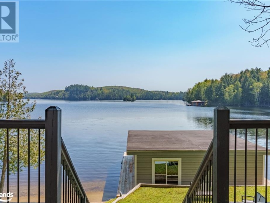 1017 White Pine Road, Lake Of Bays