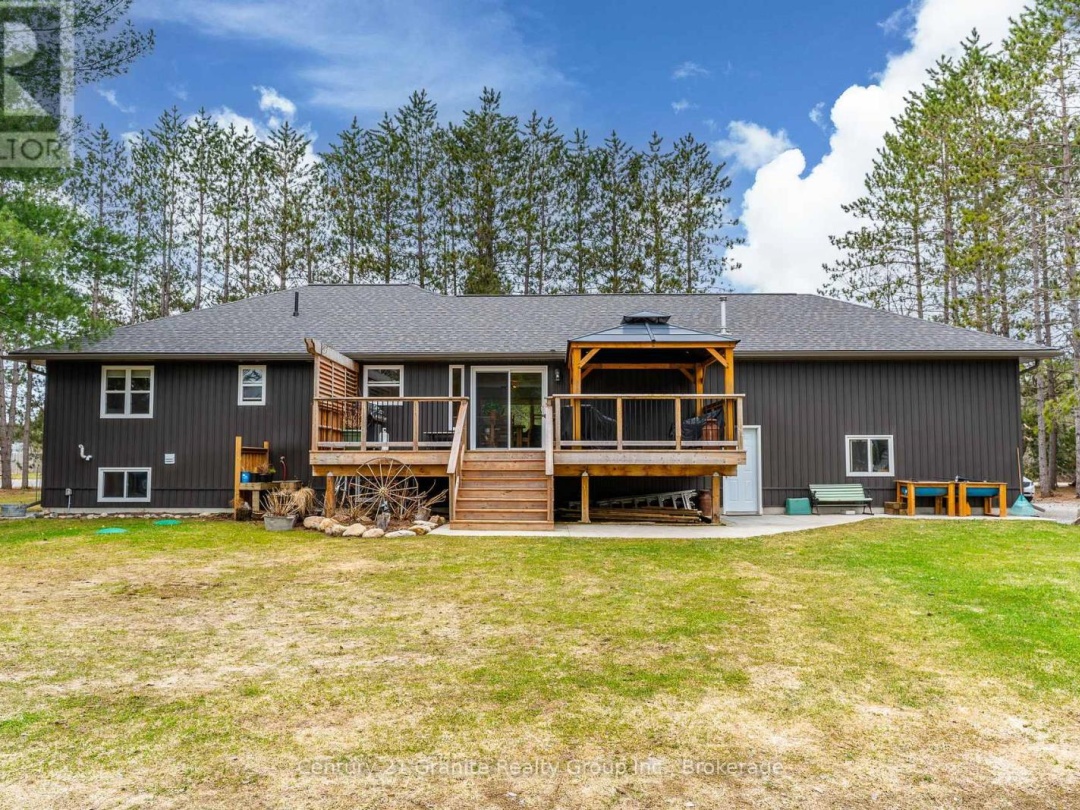 460 BOBCAYGEON ROAD, 