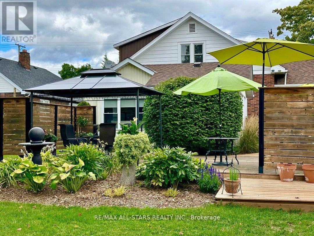 18 JOSEPH STREET, Kawartha Lakes (Bobcaygeon)