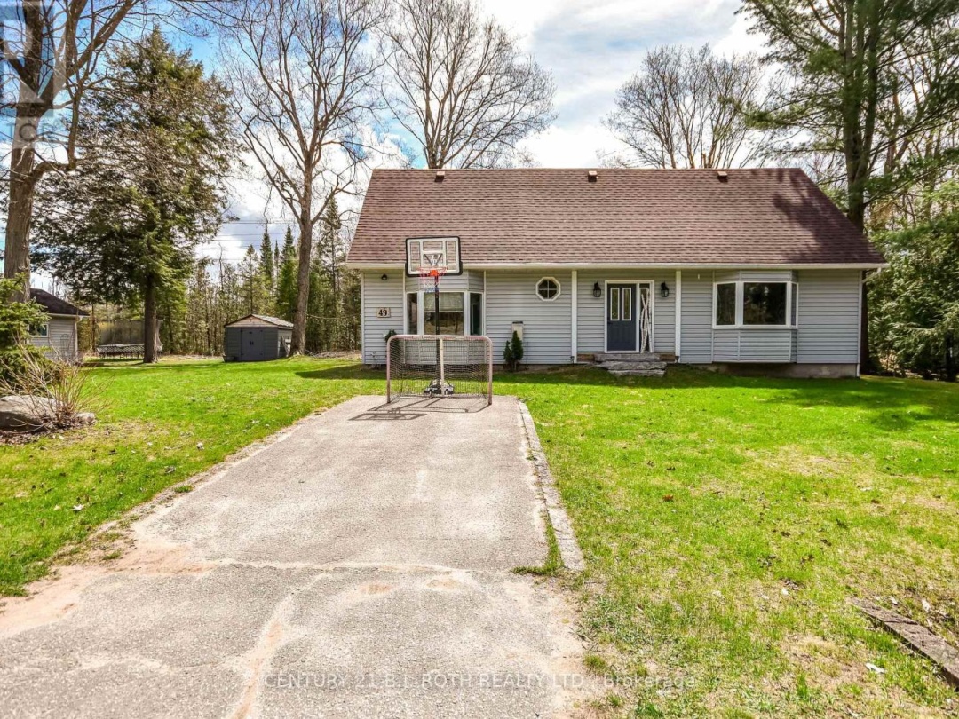 49 BECKETTS SIDE ROAD, Tay (Waubaushene)