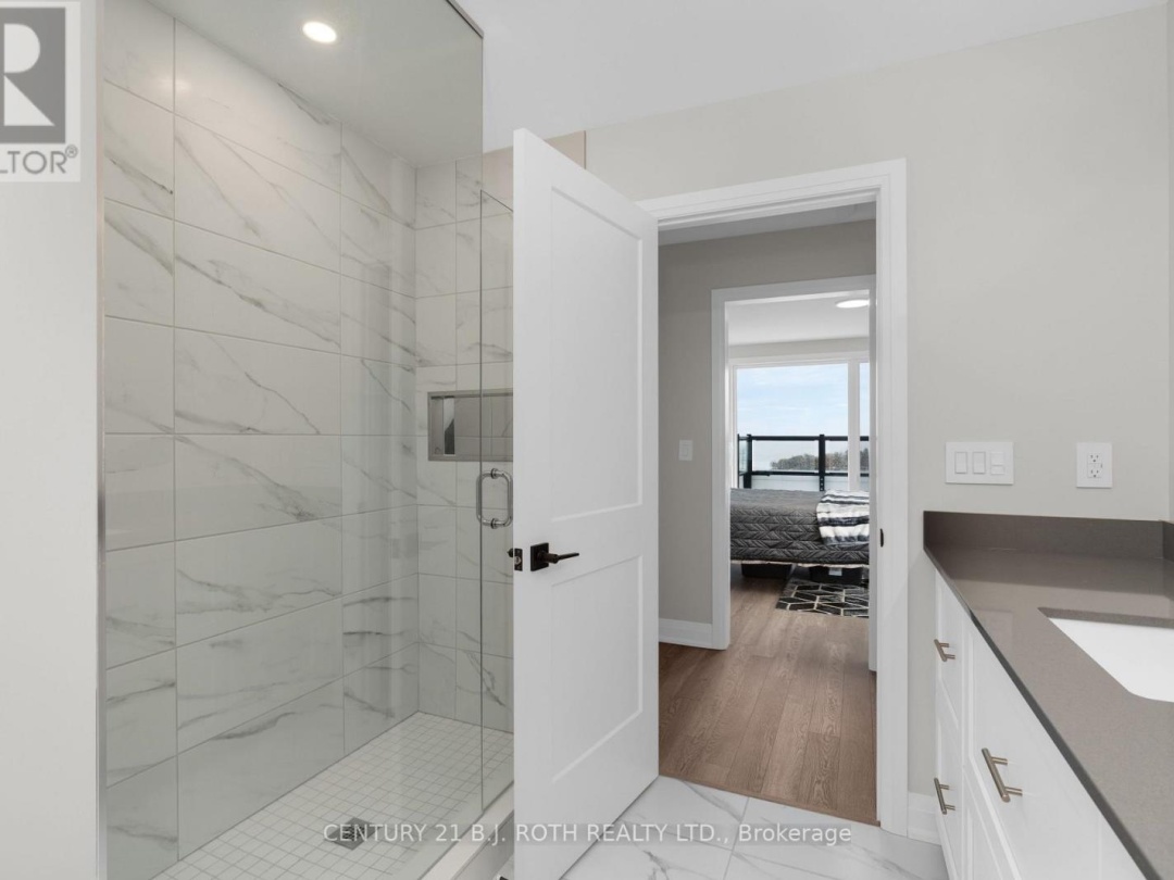 UNIT 12N - 89 LIGHTFOOT DRIVE, 