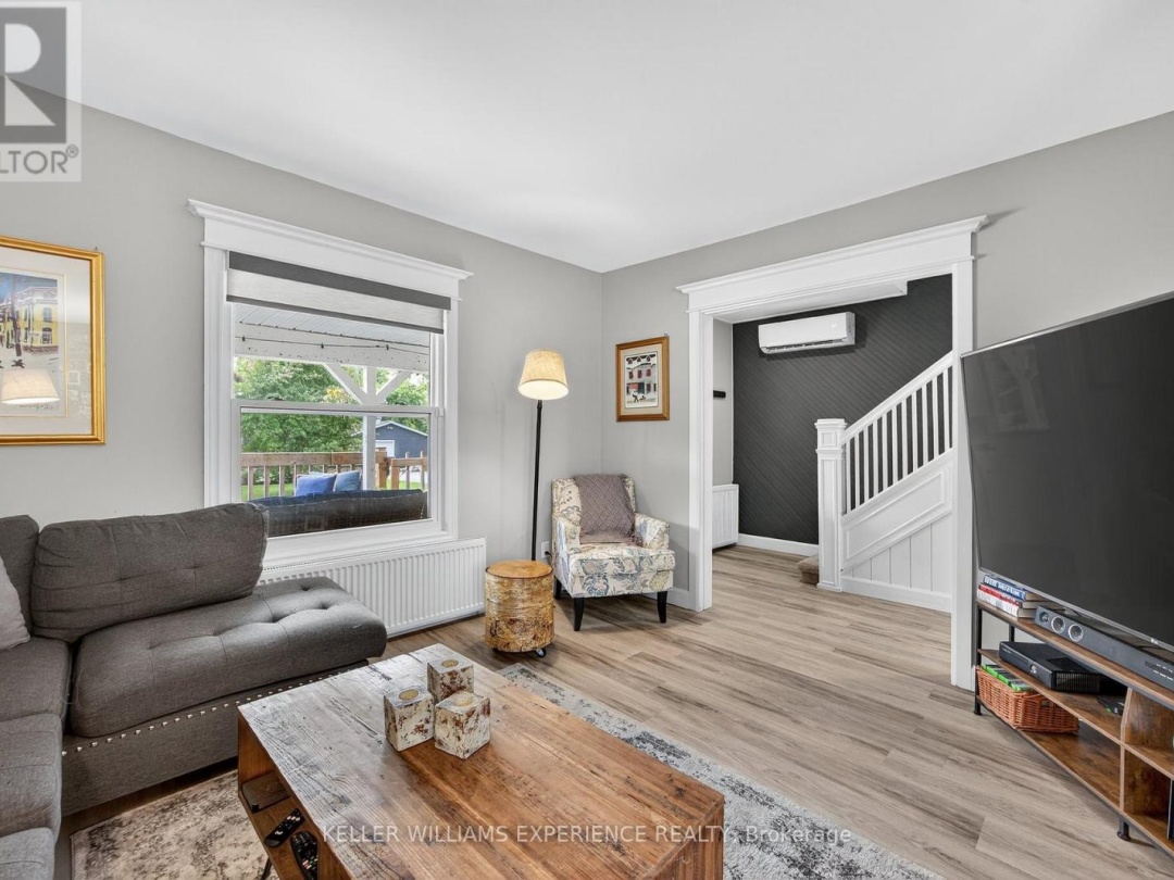120 DUNLOP STREET, Orillia