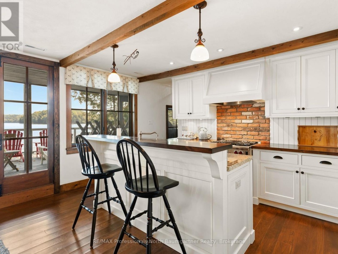 2455 BLAIRHAMPTON ROAD, 