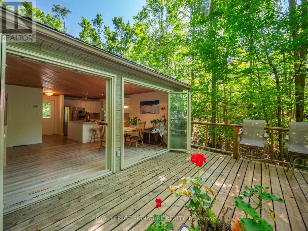 22 IROQUOIS RIDGE, 