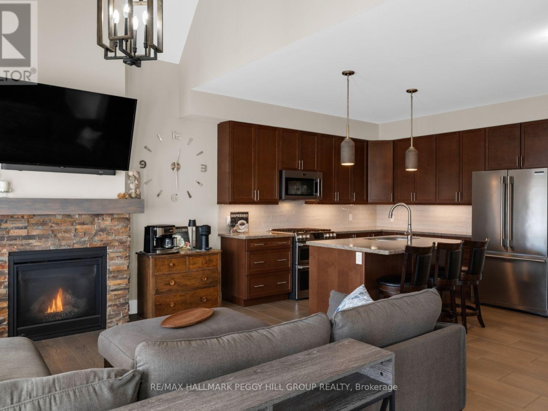 21 - 10 INVERMARA COURT, Lake Simcoe