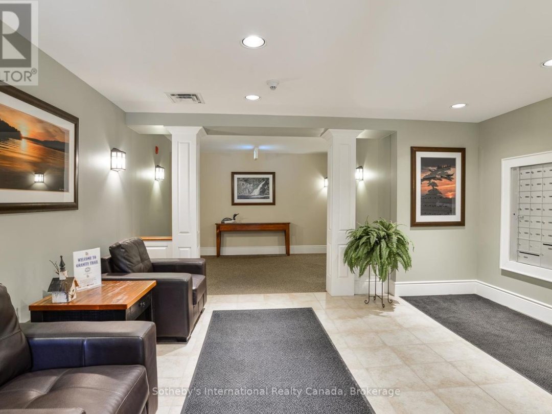 407 - 391 JAMES STREET W, 