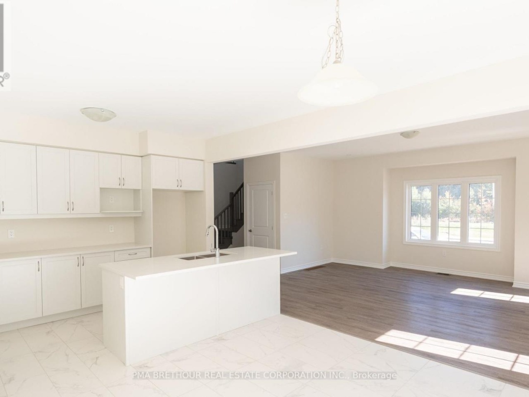 460 BEECHWOOD FOREST LANE, 