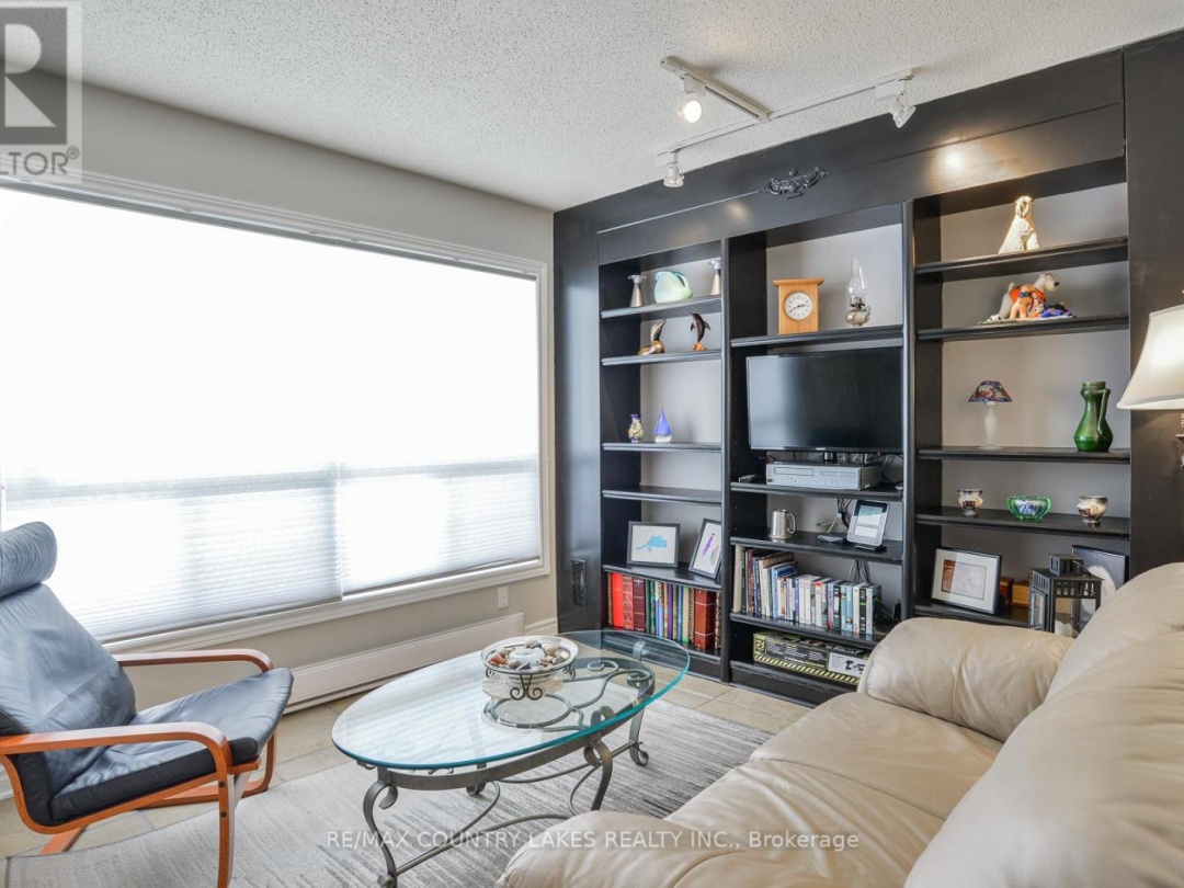 15 - 24 LAGUNA PARKWAY, 