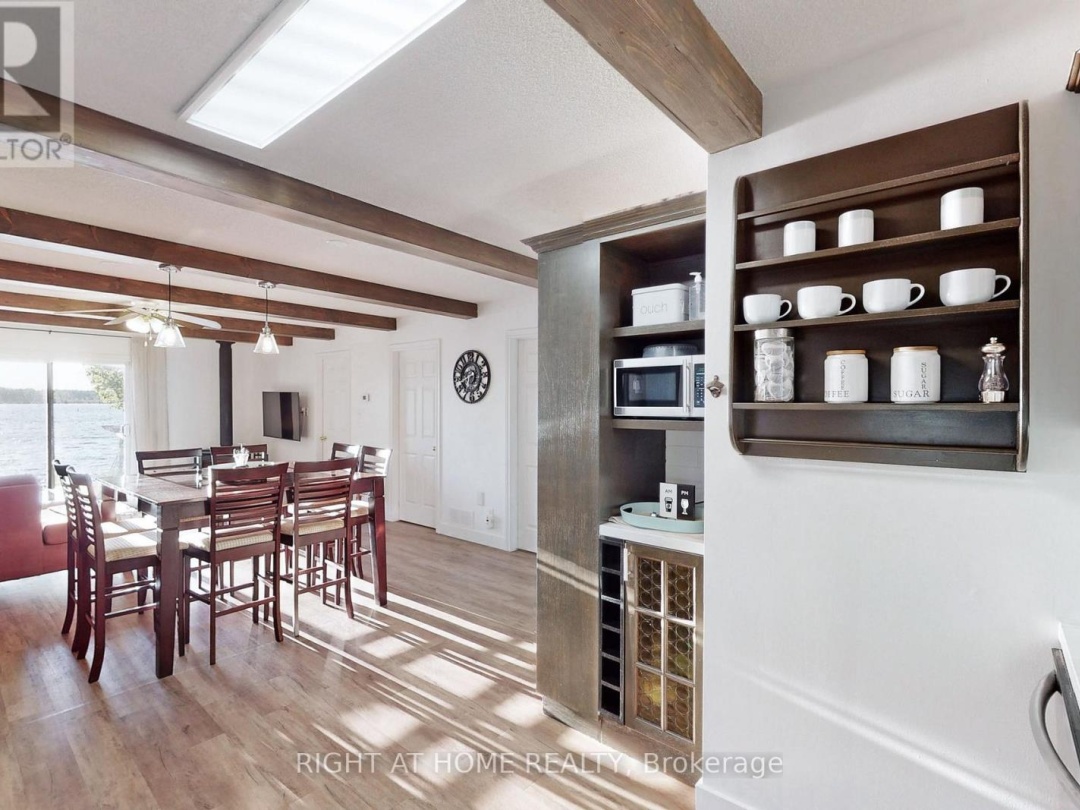 62 ANTIQUARY ROAD, Canal Lake