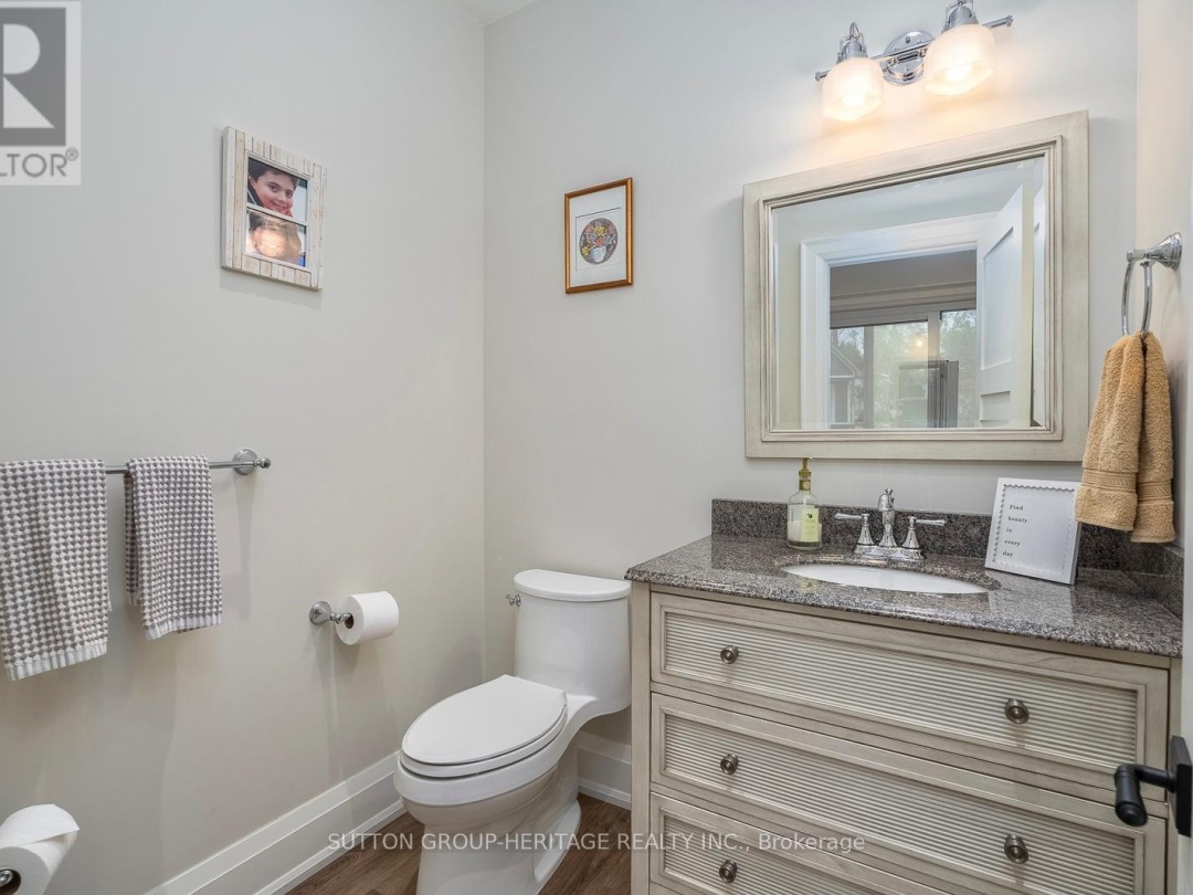 58 PIRATES GLEN DRIVE S, Pigeon Lake