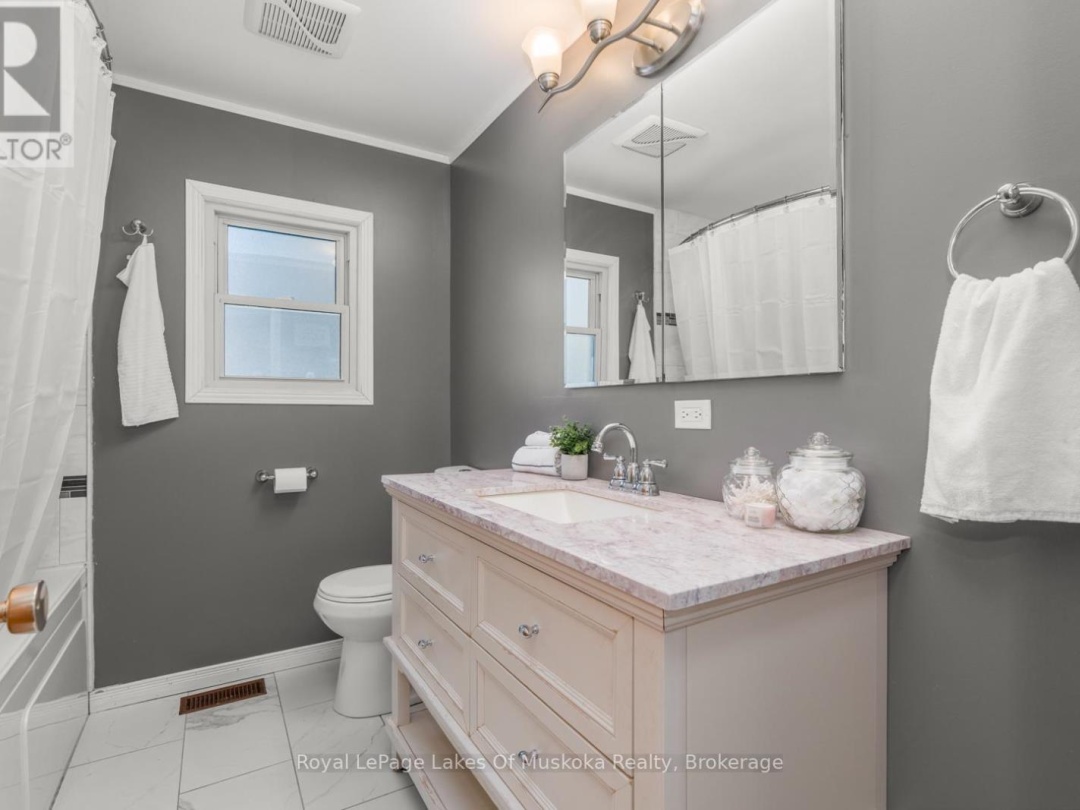 30 KITCHEN ROAD S, Huntsville (Chaffey)