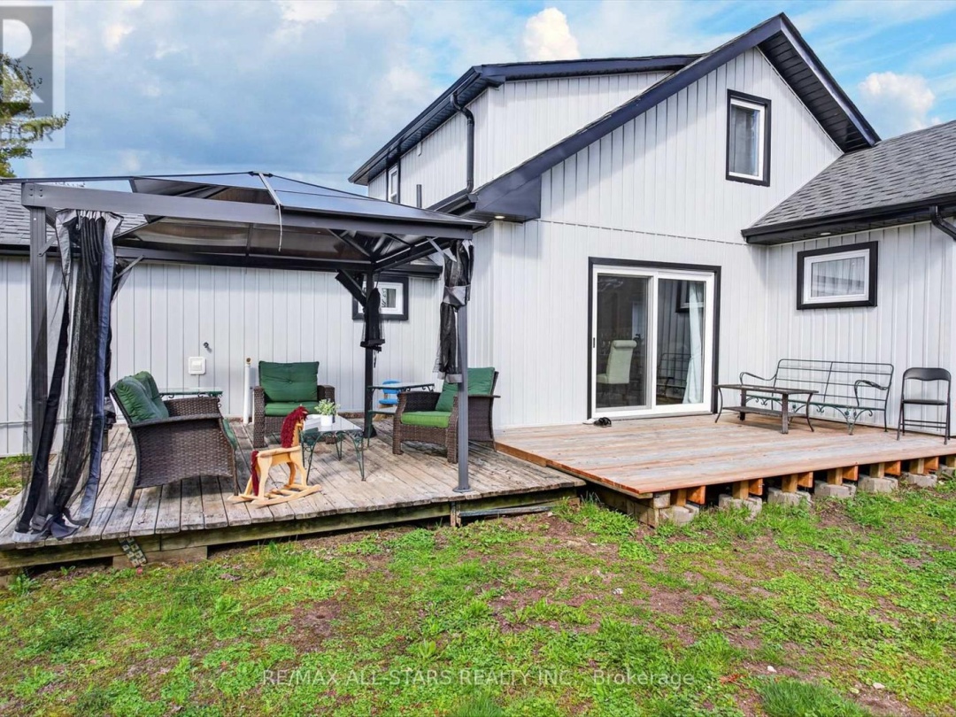 28 PRINCE STREET W, Kawartha Lakes (Bobcaygeon)