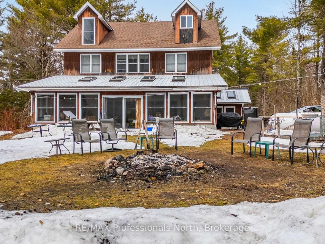1127 BOBCAYGEON ROAD, Minden Hills (Anson)