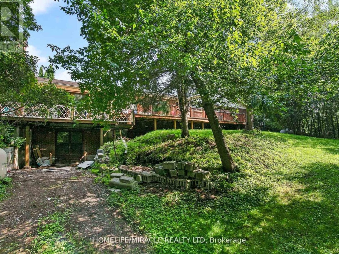 18 GRANDY ROAD, Kawartha Lakes (Bexley)