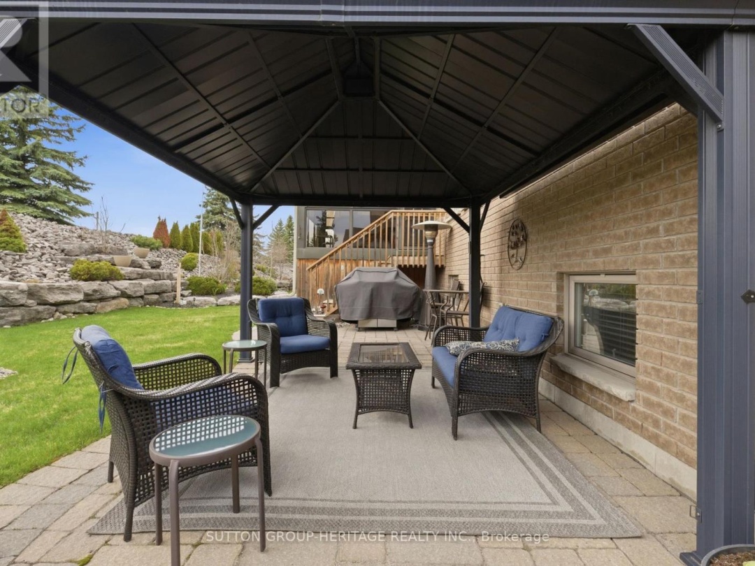 36 HUNTINGWOOD CRESCENT, Kawartha Lakes (Bobcaygeon)