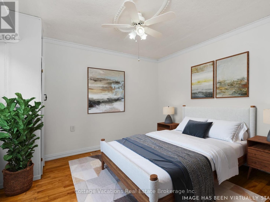 1 DUNCAN STREET E, 