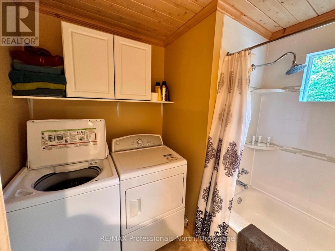 10916 HIGHWAY 503 HIGHWAY, Highlands East (Glamorgan)