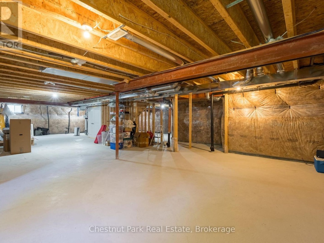 31 WINDSONG CRESCENT, 