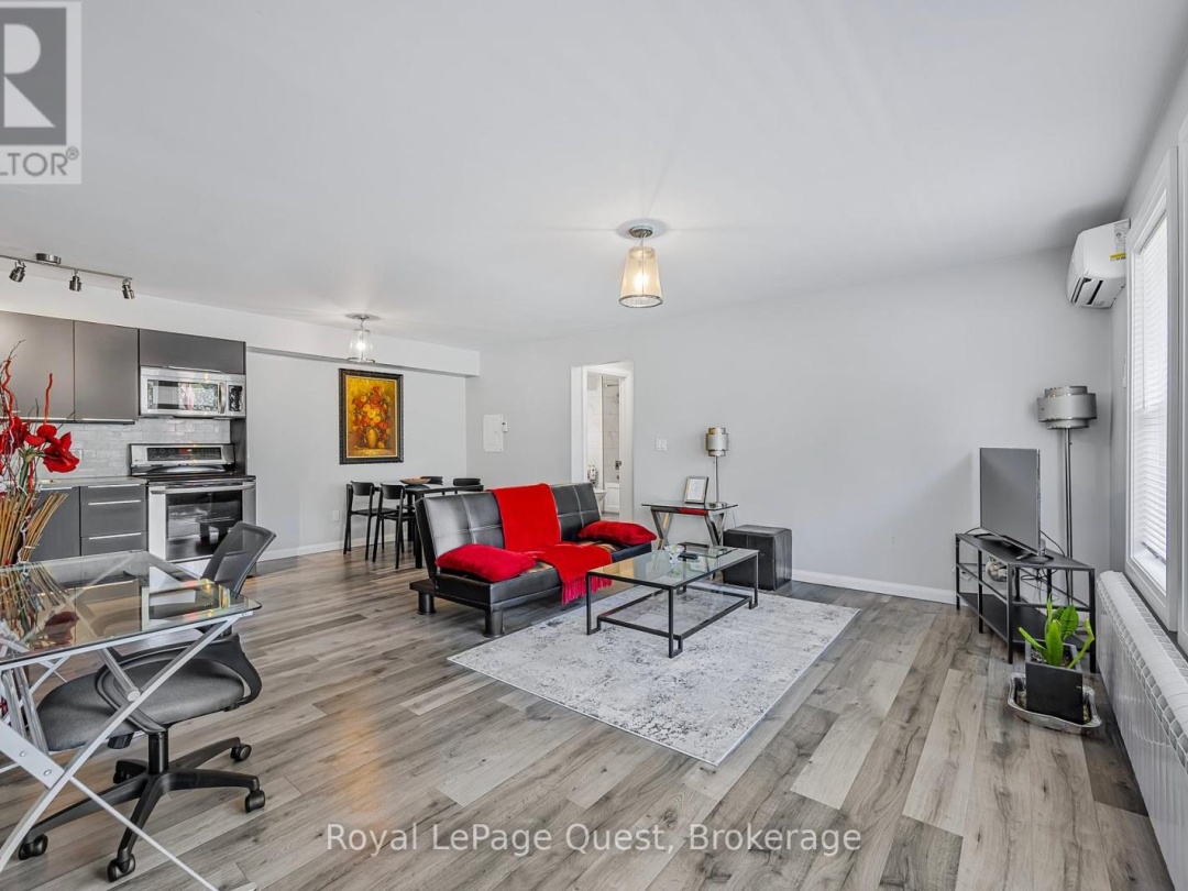 214 MISSISSAGA STREET W, 