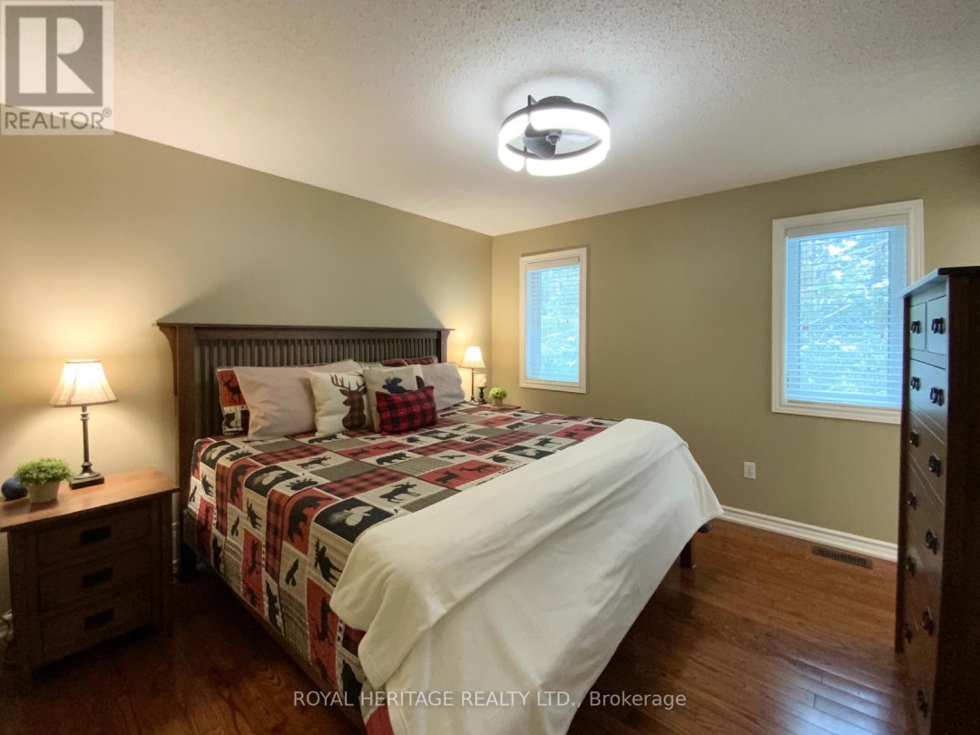 205 PIRATES GLEN DRIVE, Pigeon Lake