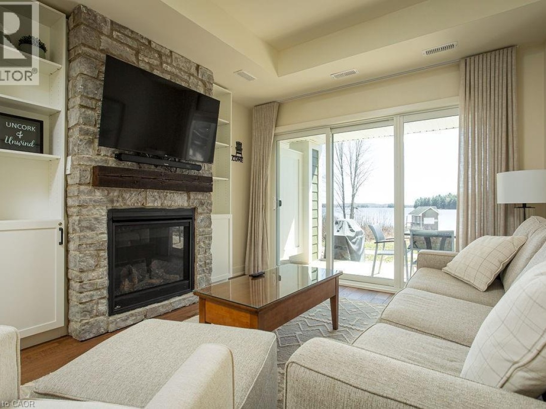 1869 MUSKOKA 118 Road W Unit# BTV-105, Lake Muskoka