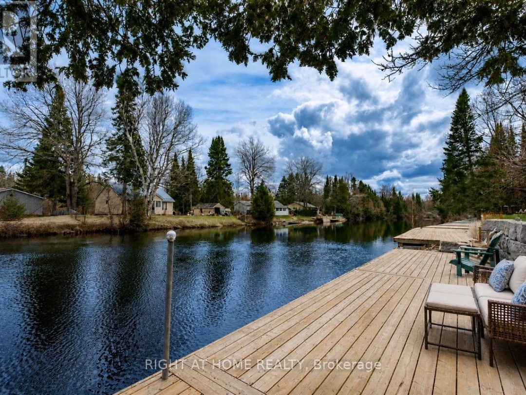 369 SOUTHAM DRIVE, Burnt River