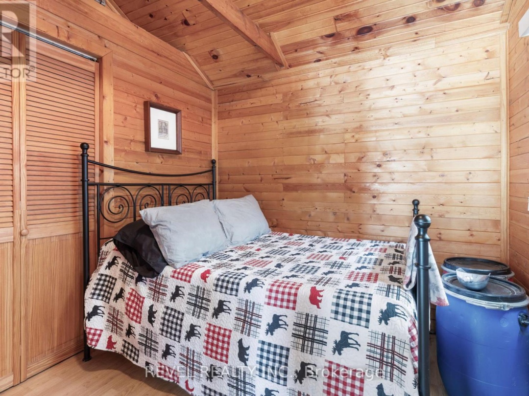 1129 LAKESHORE ROAD, Gooderham Lake