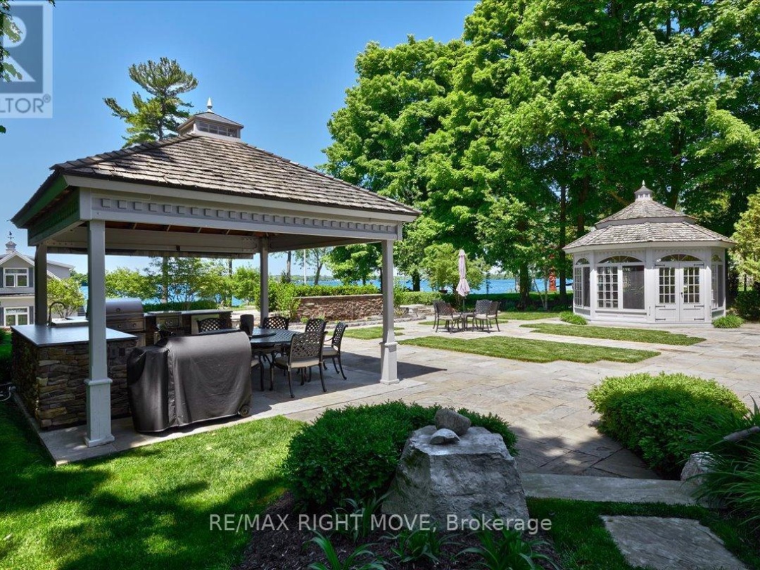 153 Creighton Street S, Lake Simcoe