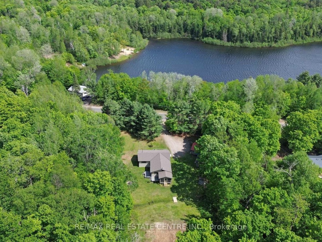 2815 Kawagama Lake Road, Algonquin Highlands