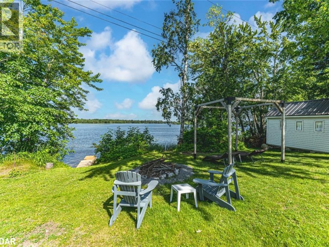 185 AVERY POINT Road, 